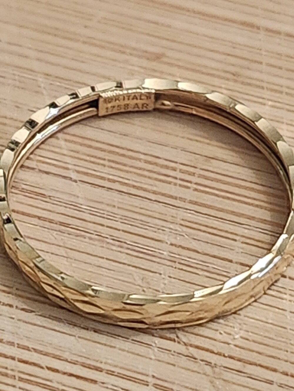 10K Gold Band Ring - Yellow Gold Size 8